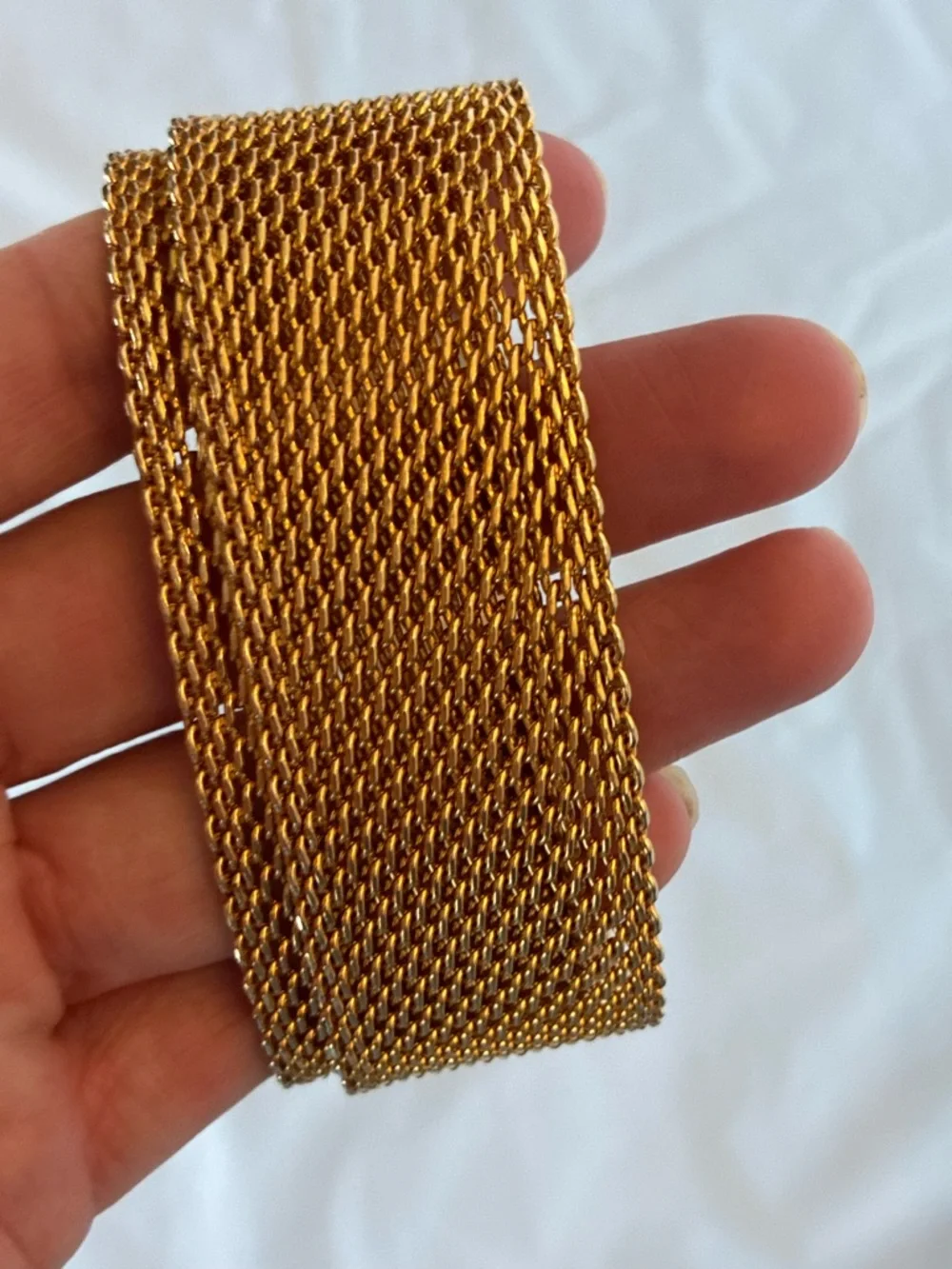 Sarah Coventry beautiful gold